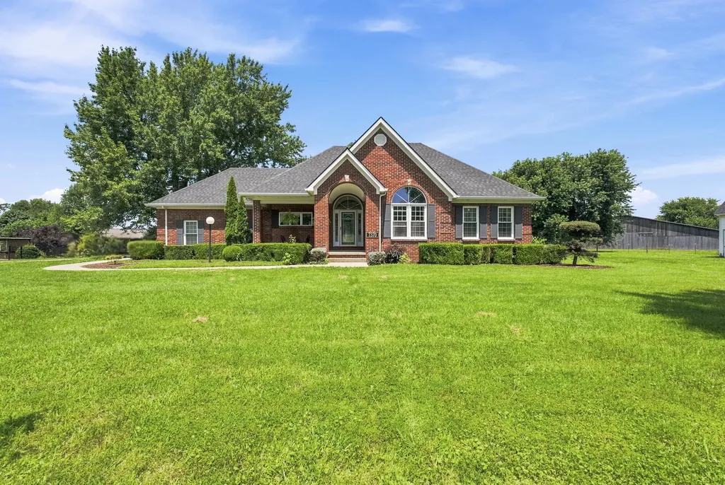 7370 Cartersville Road Berea KY 40403