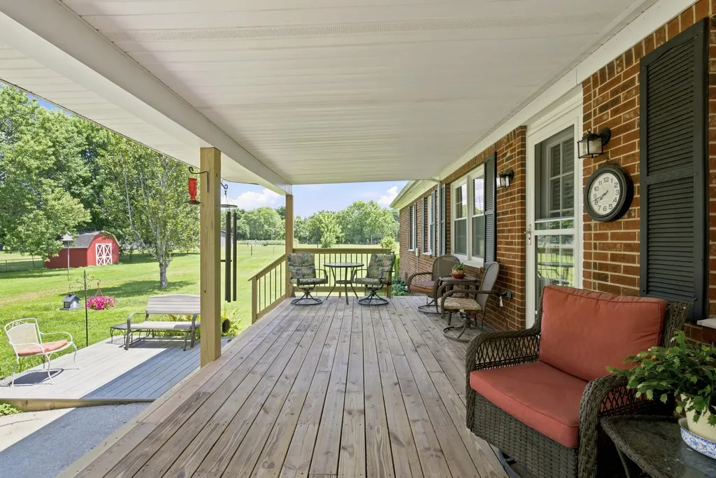 7370 Cartersville Road Berea KY 40403