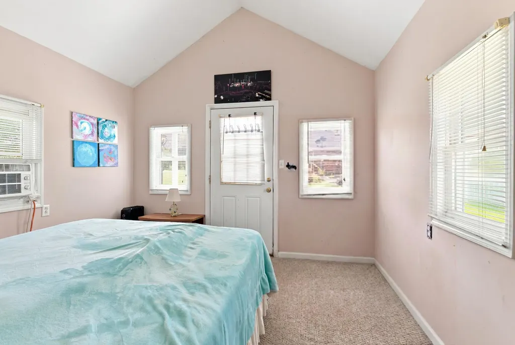 7370 Cartersville Road Berea KY 40403