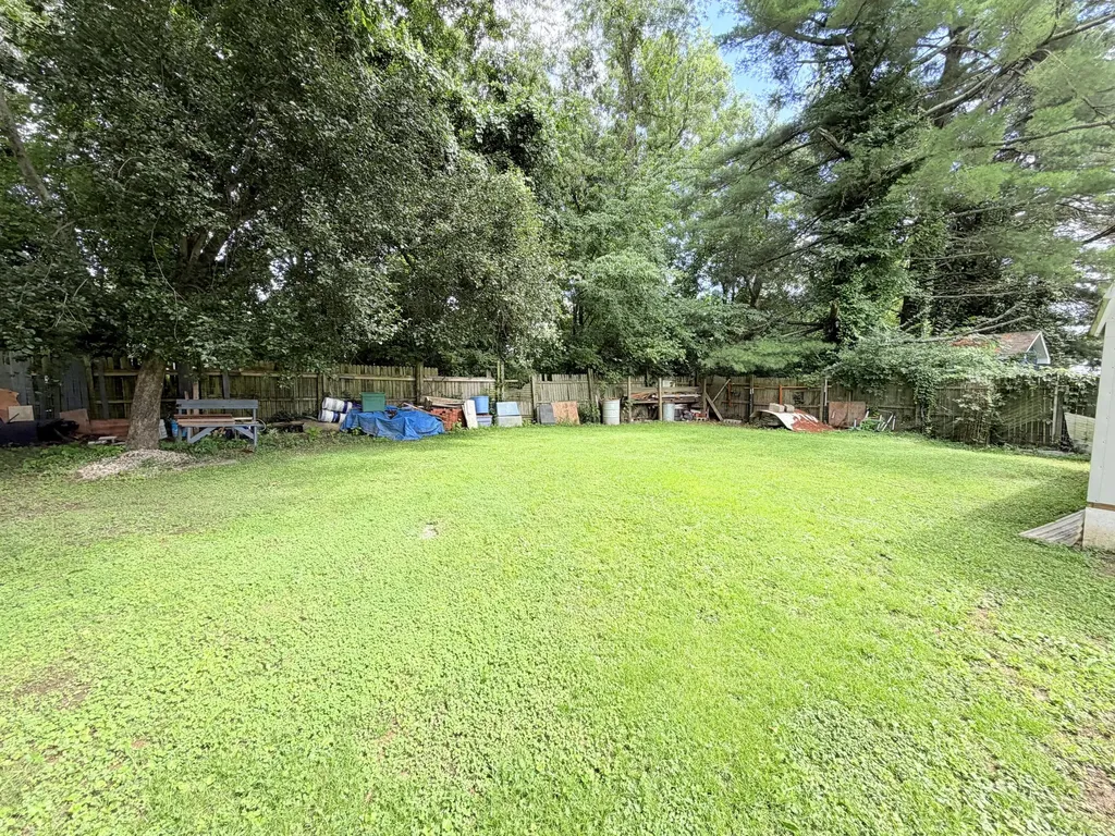 110 Dinsmore Street Berea KY 40403