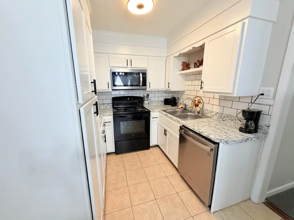 110 Dinsmore Street Berea KY 40403
