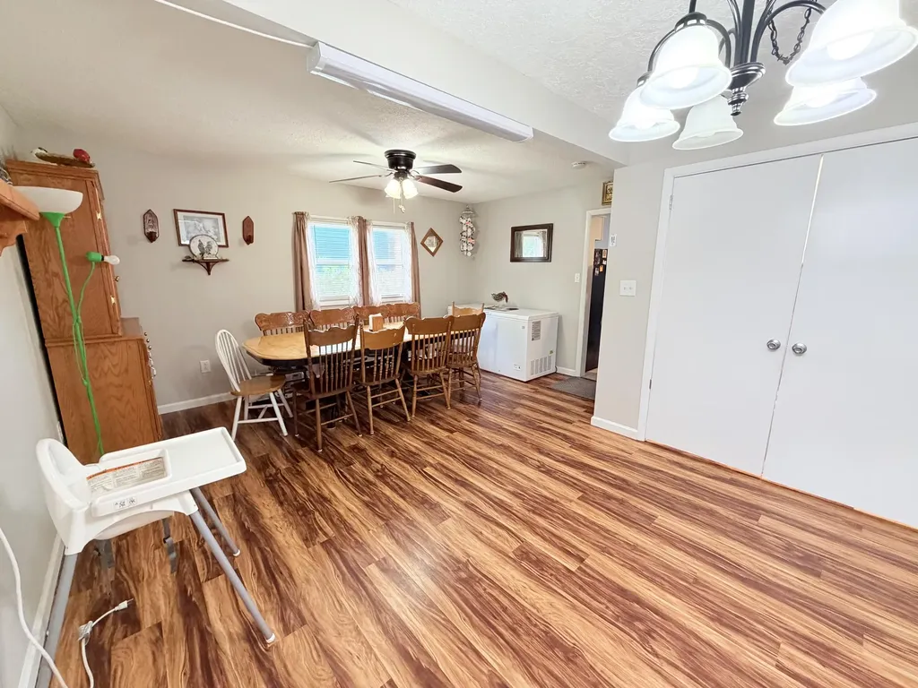 110 Dinsmore Street Berea KY 40403