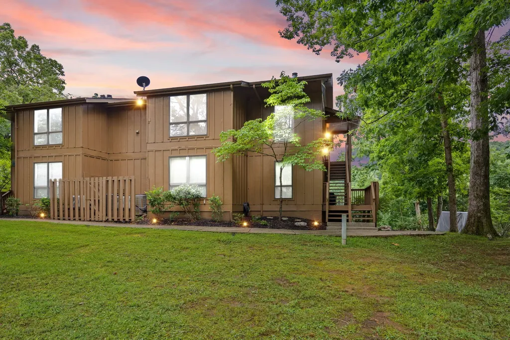 88-3 Woodson Bend Resort Bronston KY 42518