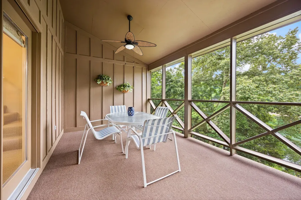 88-3 Woodson Bend Resort Bronston KY 42518