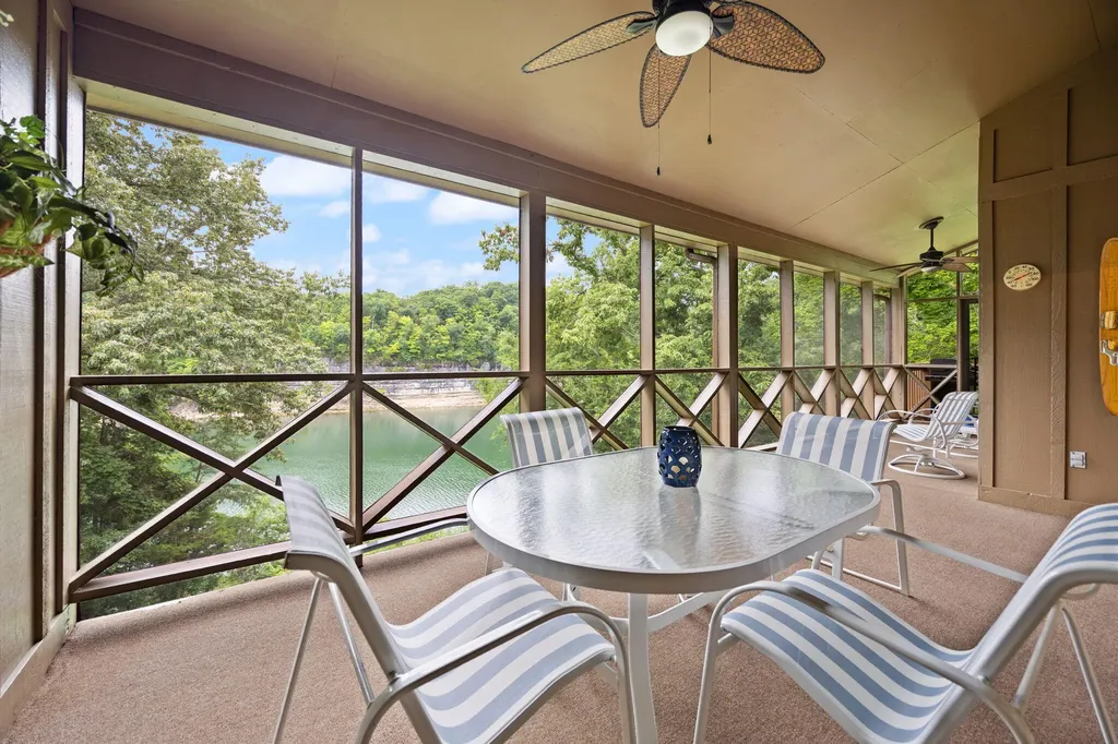 88-3 Woodson Bend Resort Bronston KY 42518