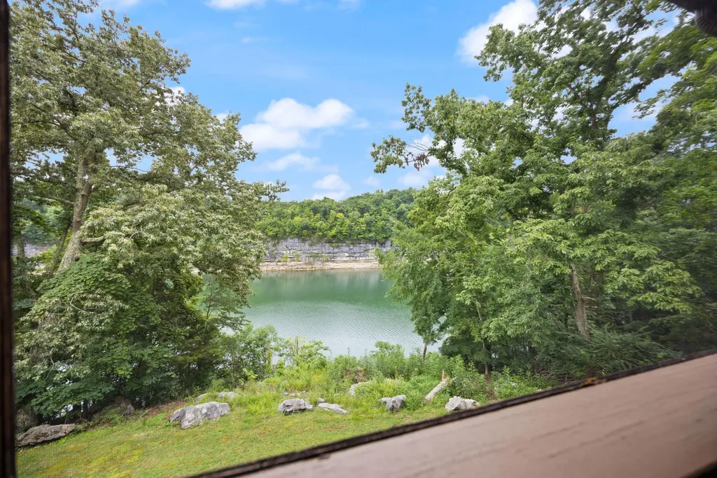 88-3 Woodson Bend Resort Bronston KY 42518