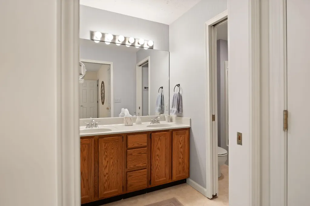 88-3 Woodson Bend Resort Bronston KY 42518