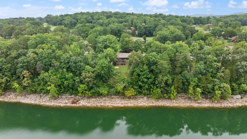 88-3 Woodson Bend Resort Bronston KY 42518