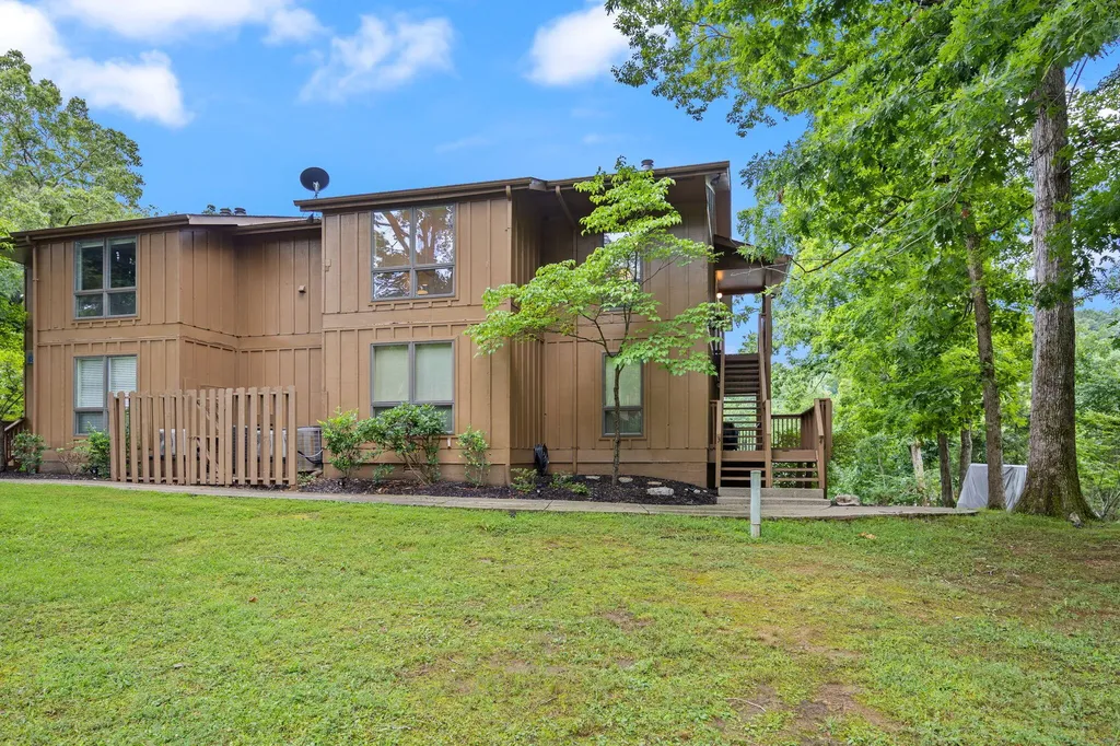 88-3 Woodson Bend Resort Bronston KY 42518