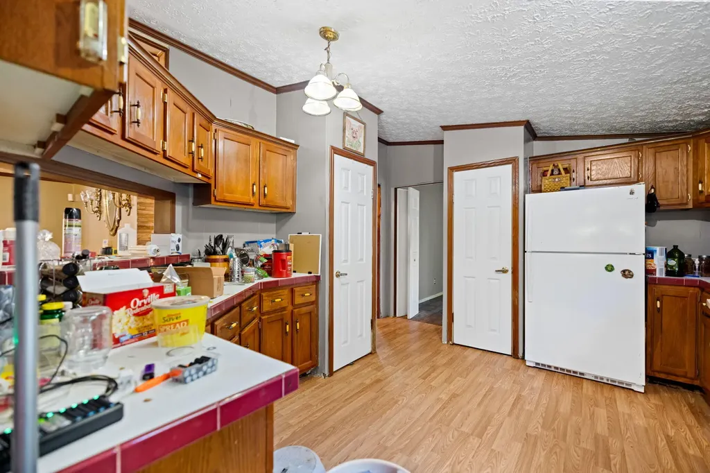 2792 N Highway 1223 Corbin KY 40701