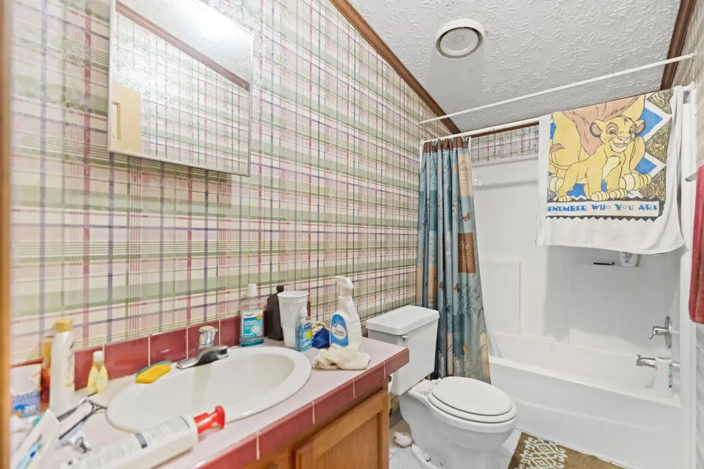 2792 N Highway 1223 Corbin KY 40701