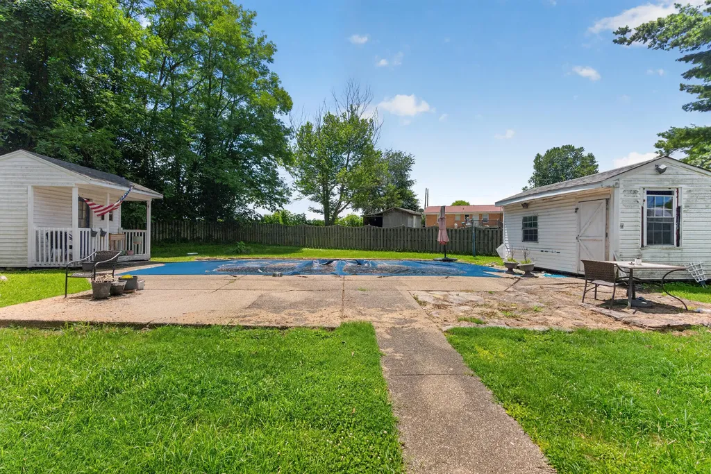 124 Wright Street Stamping Ground KY 40379