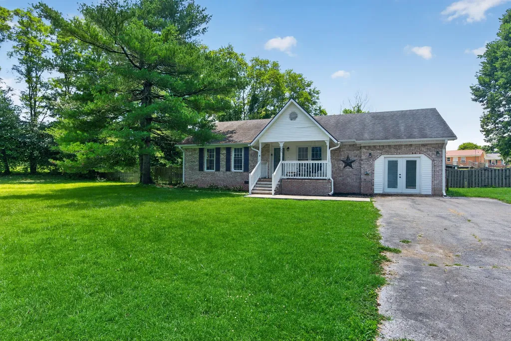 124 Wright Street Stamping Ground KY 40379