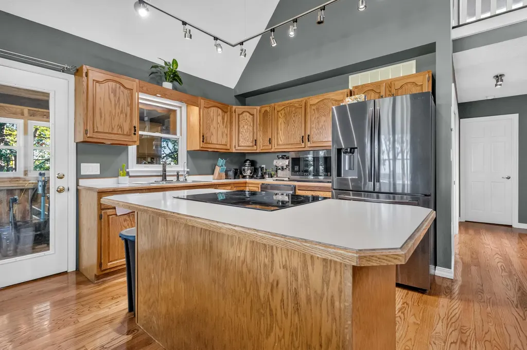 164 Hogue Hollow Junction City KY 40440