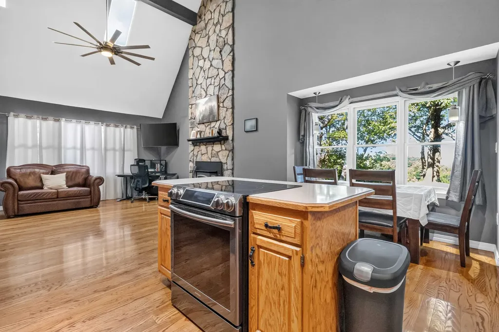164 Hogue Hollow Junction City KY 40440