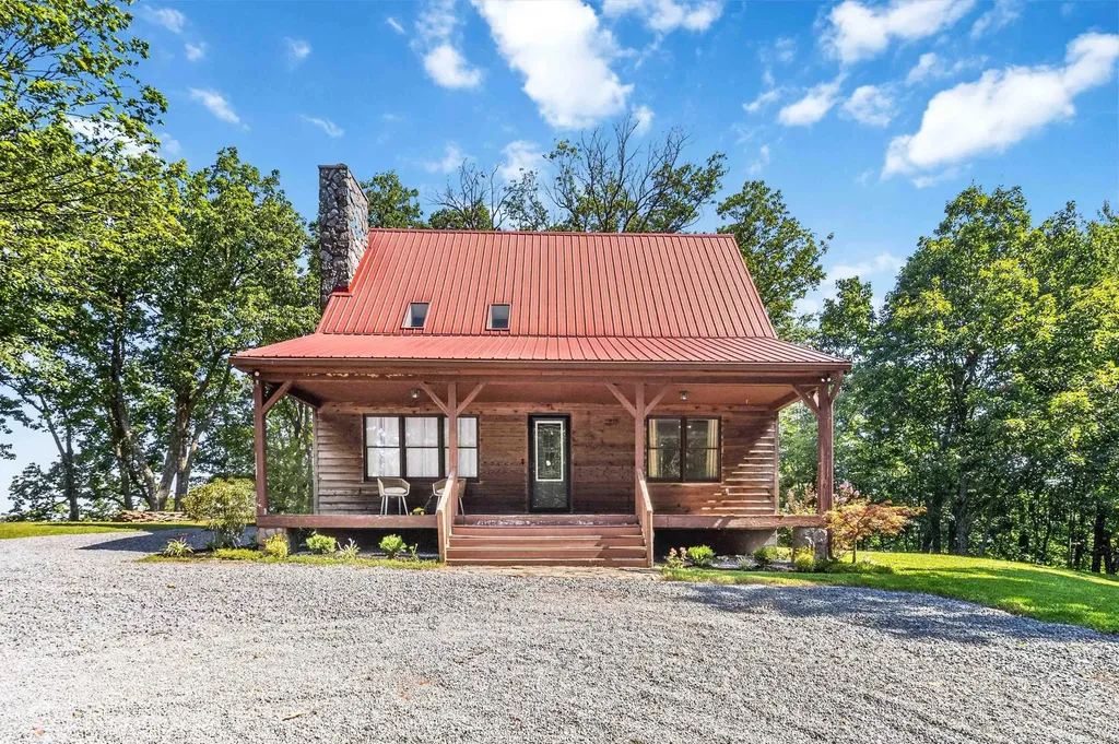 164 Hogue Hollow Junction City KY 40440