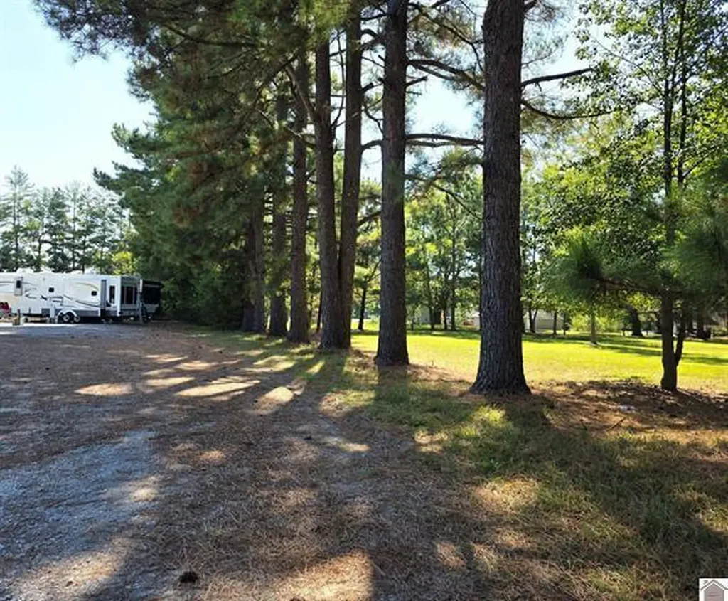 5609 Cairo Road Paducah KY 42001