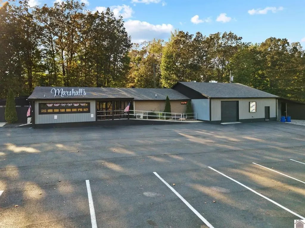 11728 E U.s. Highway 68 Benton KY 42025