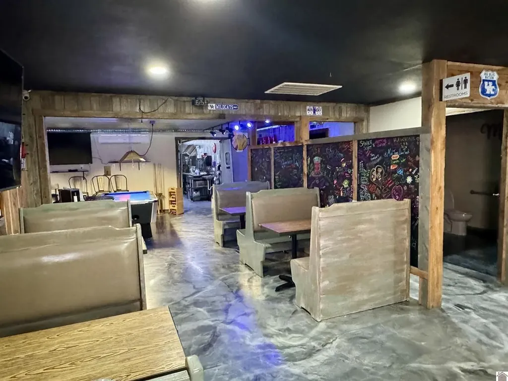 11728 E U.s. Highway 68 Benton KY 42025