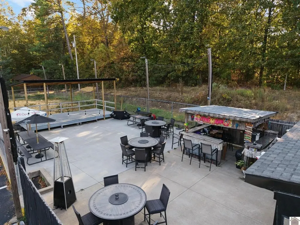11728 E U.s. Highway 68 Benton KY 42025