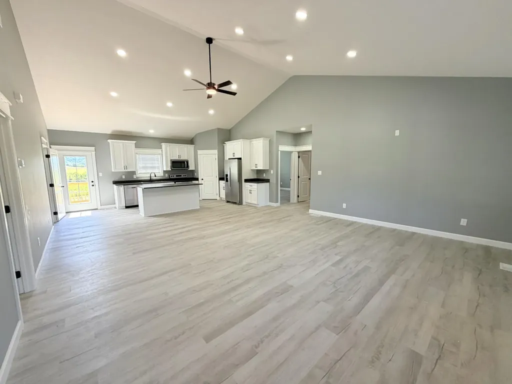 93 Stable Lane Brodhead KY 40409