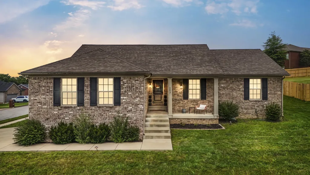 893 Ridgeview Drive Frankfort KY 40601