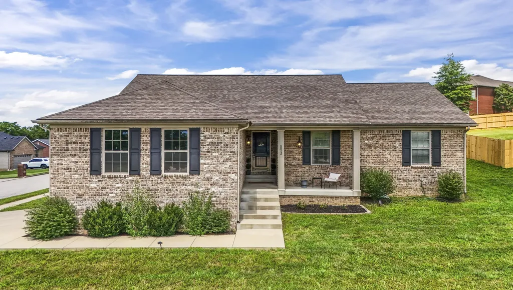 893 Ridgeview Drive Frankfort KY 40601