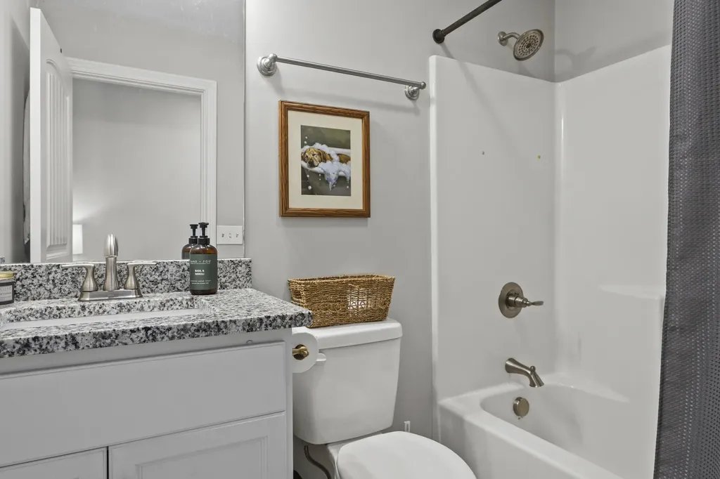 893 Ridgeview Drive Frankfort KY 40601