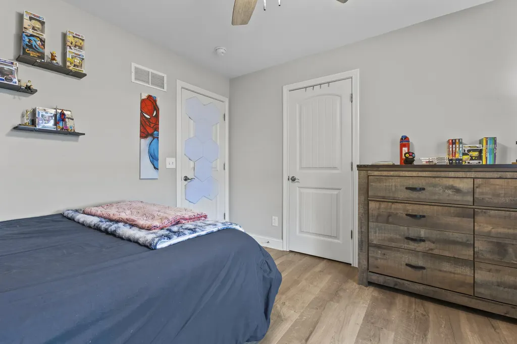 893 Ridgeview Drive Frankfort KY 40601