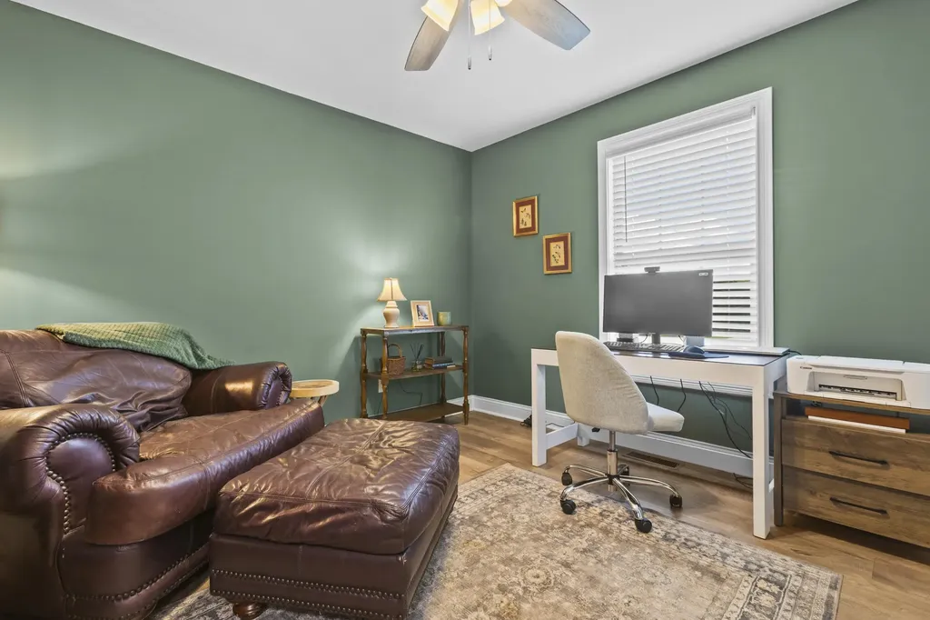 893 Ridgeview Drive Frankfort KY 40601