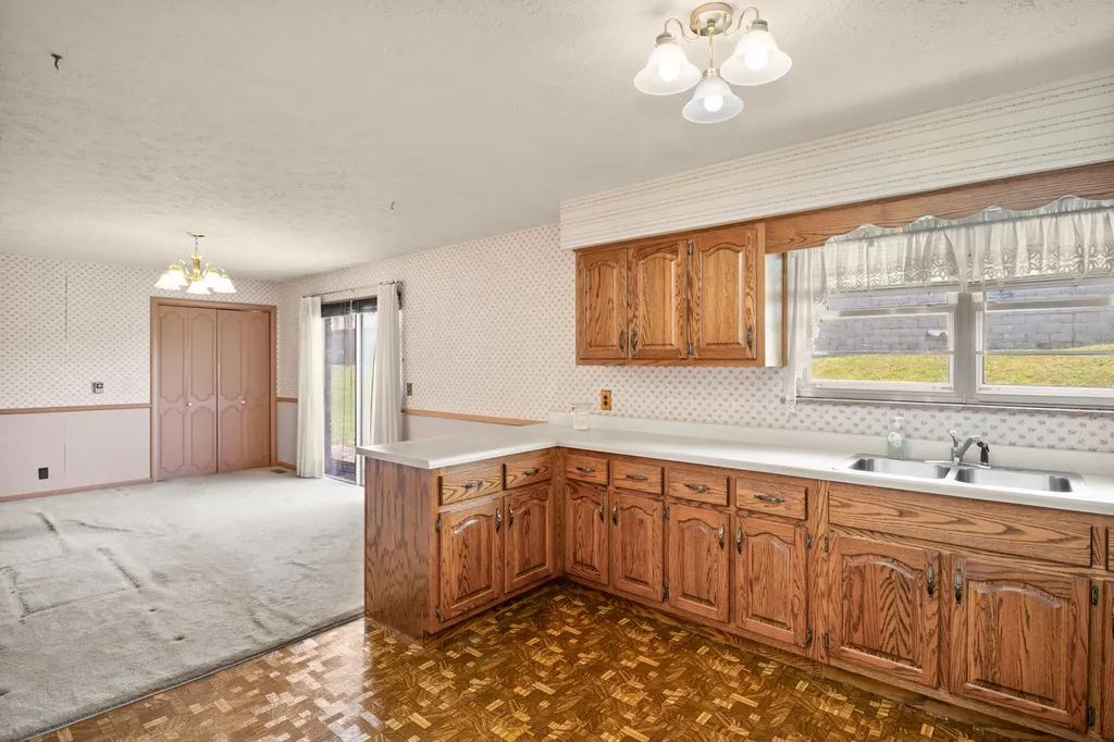 204 Johnson Addition London KY 40741