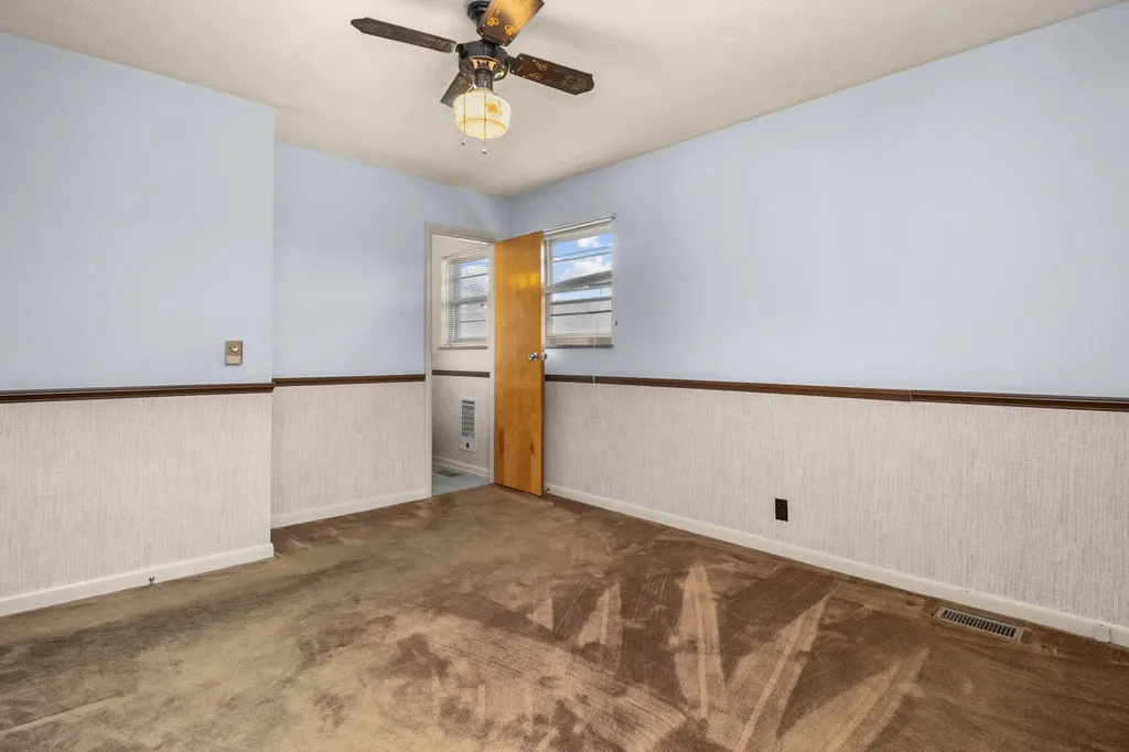204 Johnson Addition London KY 40741