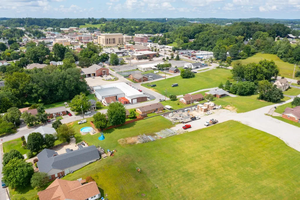 204 Johnson Addition London KY 40741