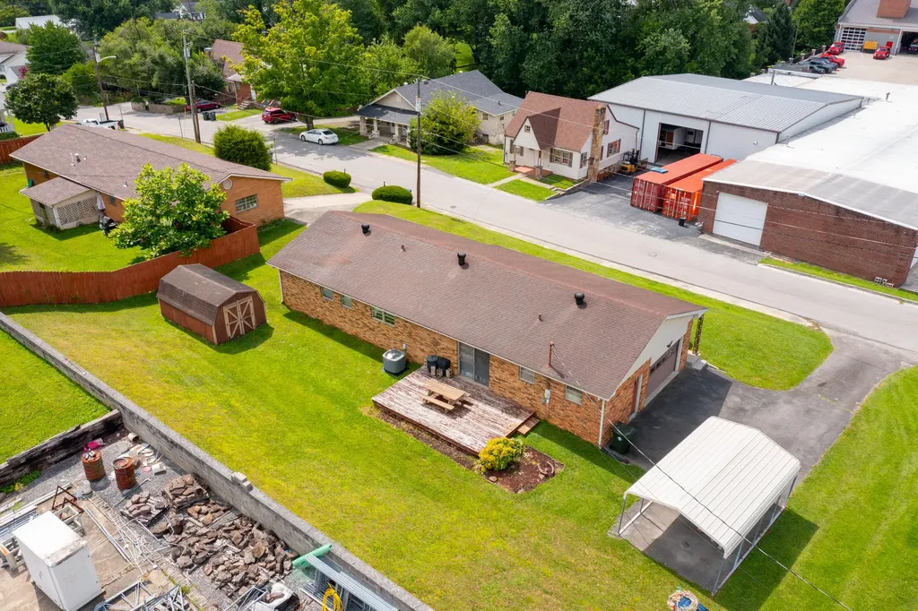 204 Johnson Addition London KY 40741