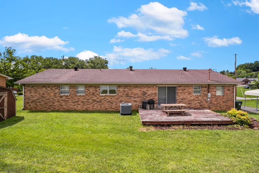 204 Johnson Addition London KY 40741