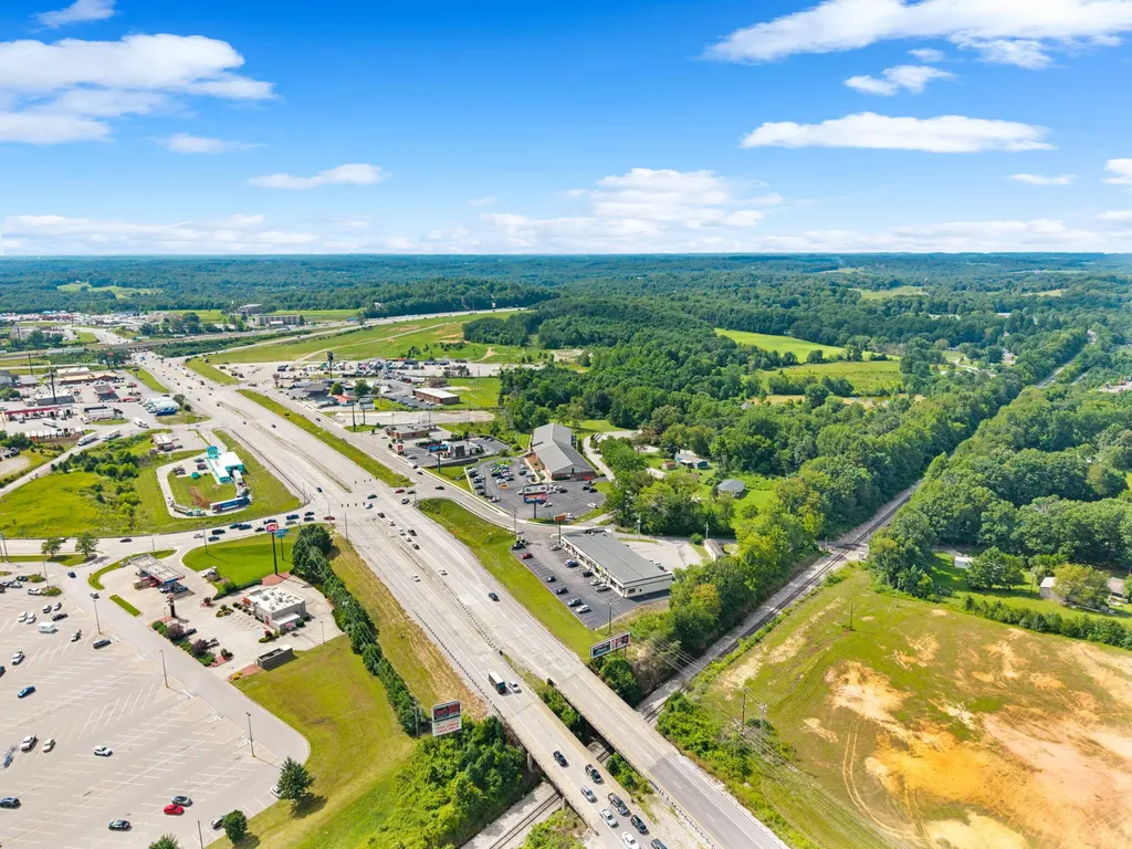 2792 N Highway 1223 Corbin KY 40701