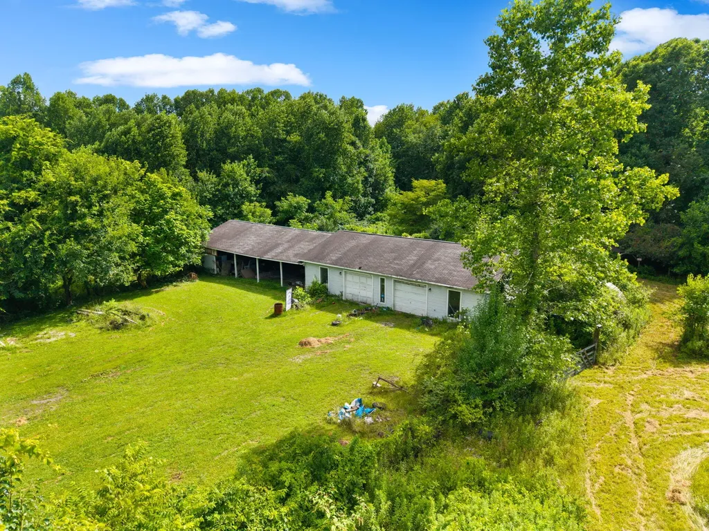 2792 N Highway 1223 Corbin KY 40701