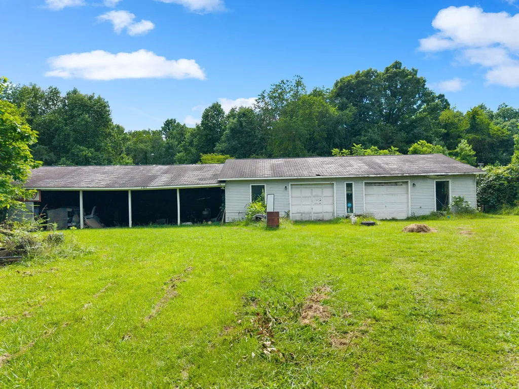 2792 N Highway 1223 Corbin KY 40701