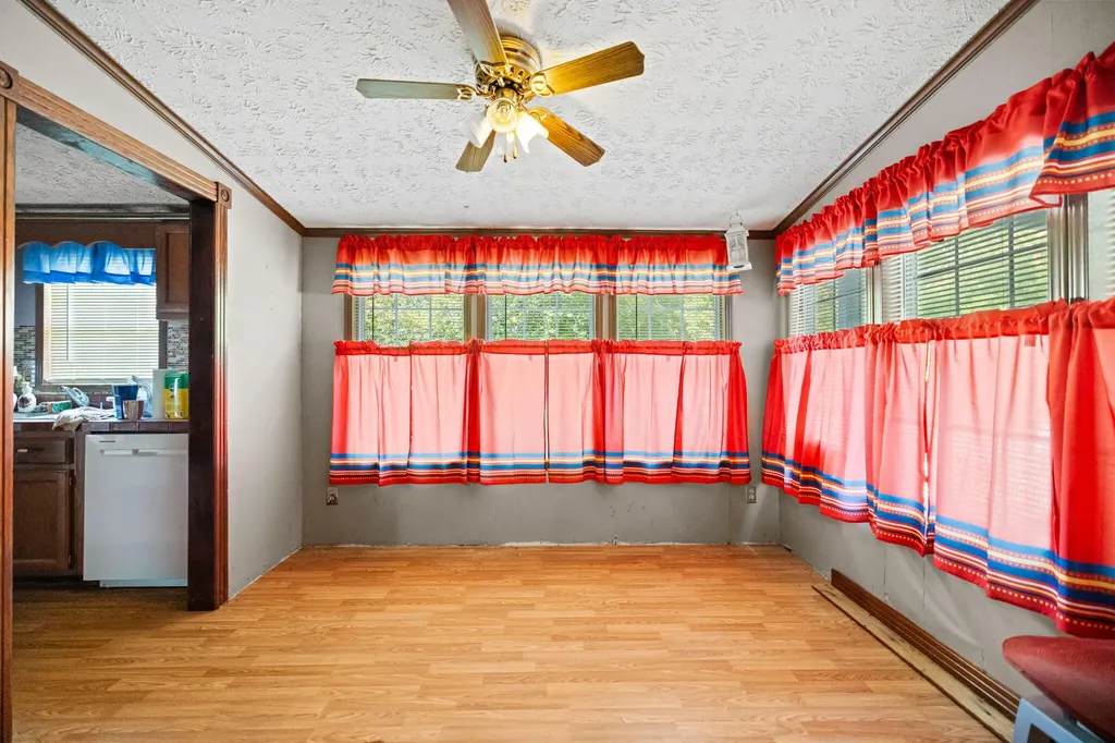 2792 N Highway 1223 Corbin KY 40701