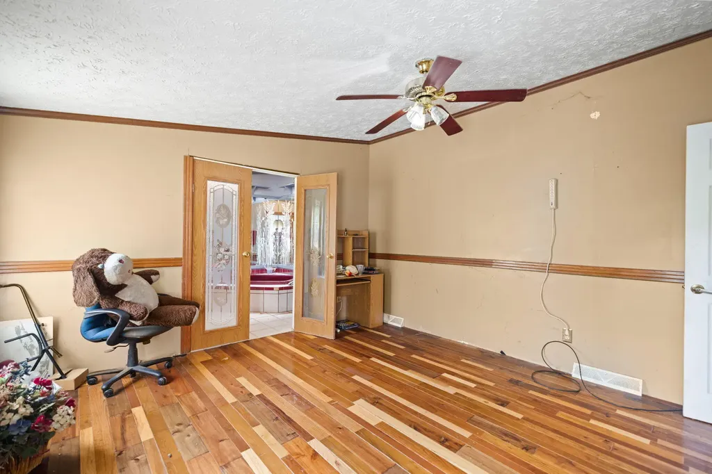 2792 N Highway 1223 Corbin KY 40701