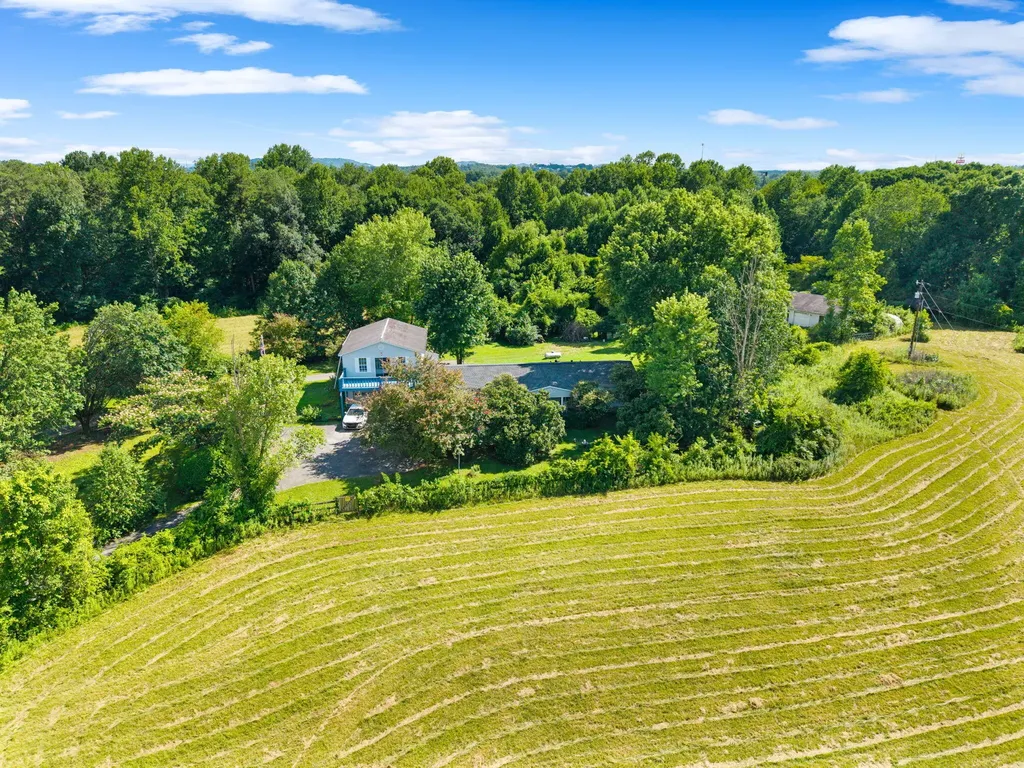 2792 N Highway 1223 Corbin KY 40701