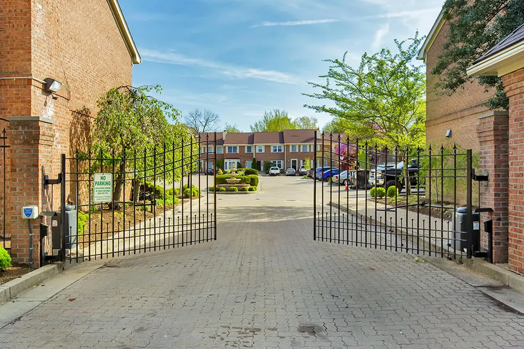 541 W Short Street Lexington KY 40507