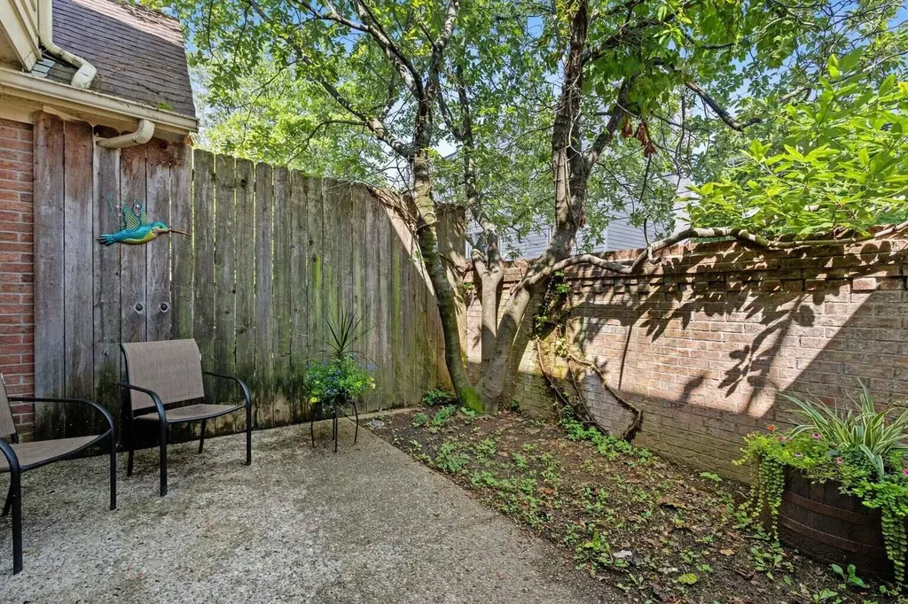 541 W Short Street Lexington KY 40507
