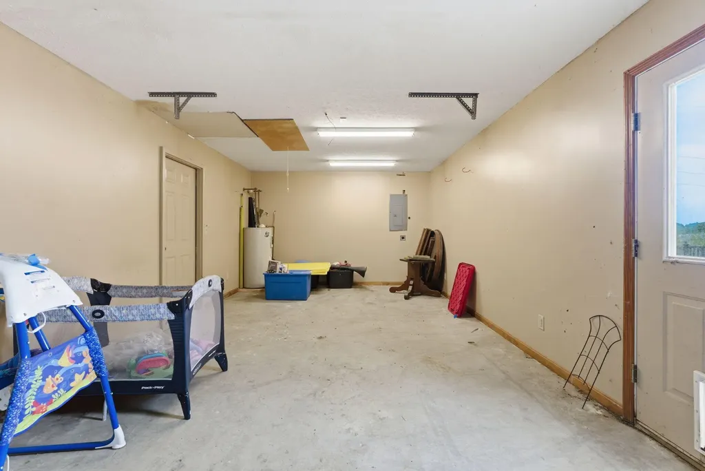 716 Smith Martin Lane Cynthiana KY 41031