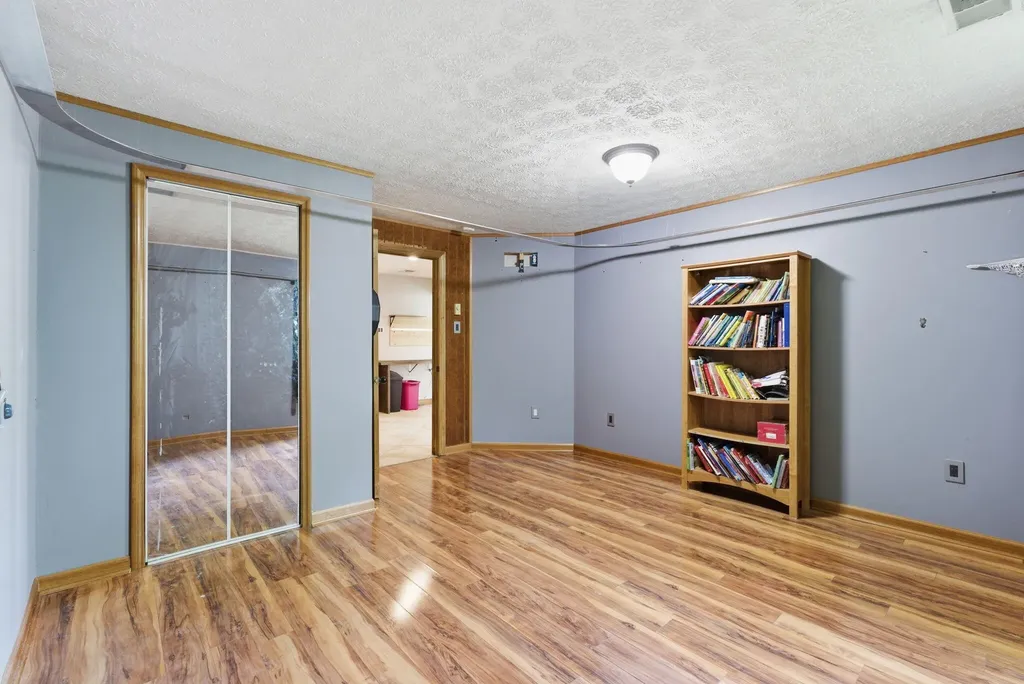 716 Smith Martin Lane Cynthiana KY 41031