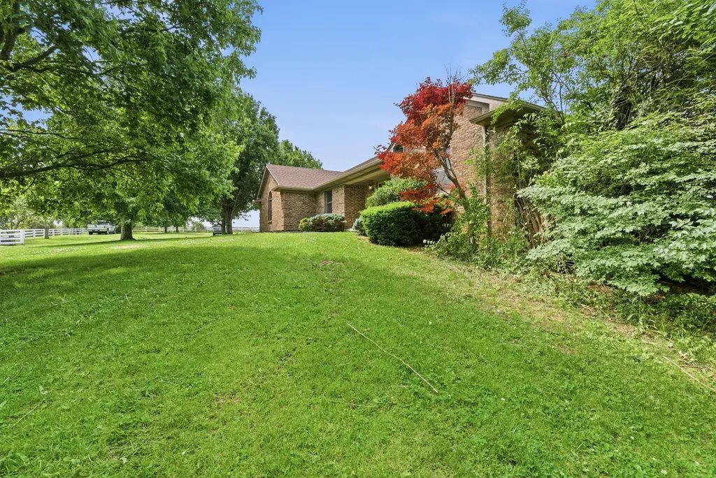 716 Smith Martin Lane Cynthiana KY 41031