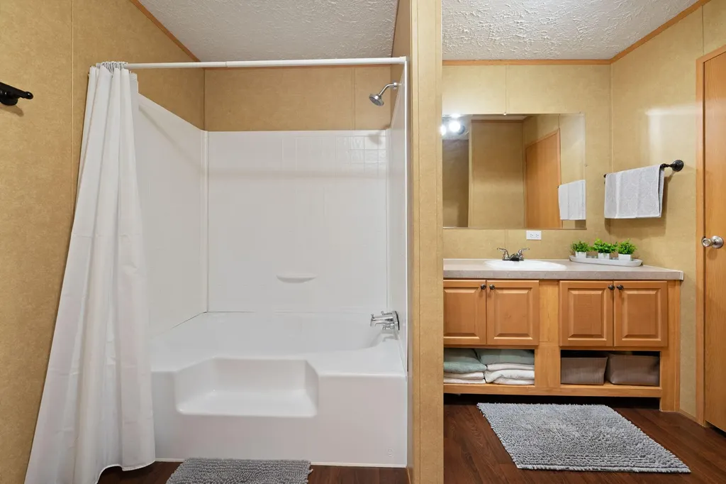 45 Oak Valley Road Irvine KY 40336