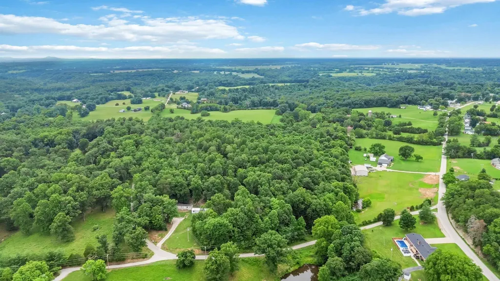 126 Turpin Ridge Road Irvine KY 40336