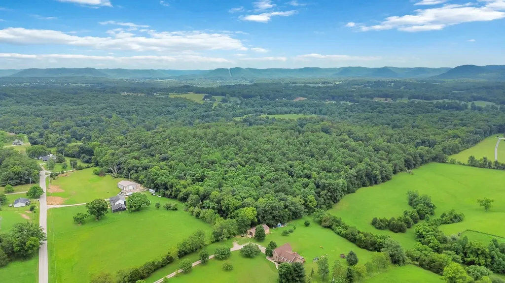 126 Turpin Ridge Road Irvine KY 40336