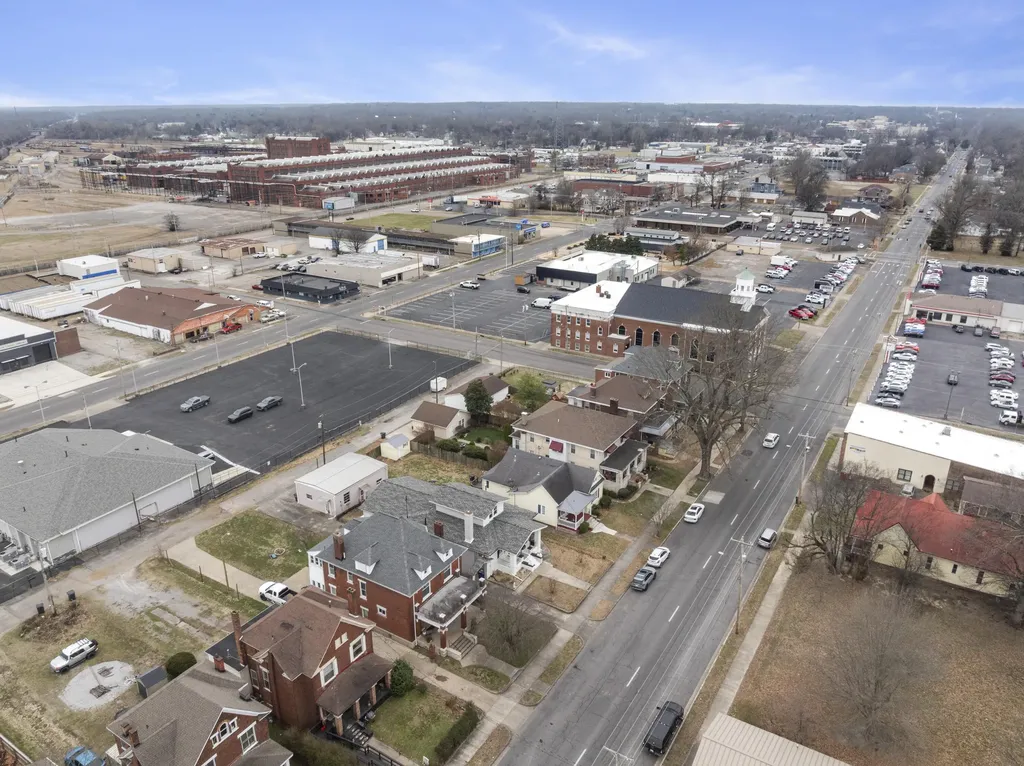 1128 Jefferson Street Paducah KY 42001